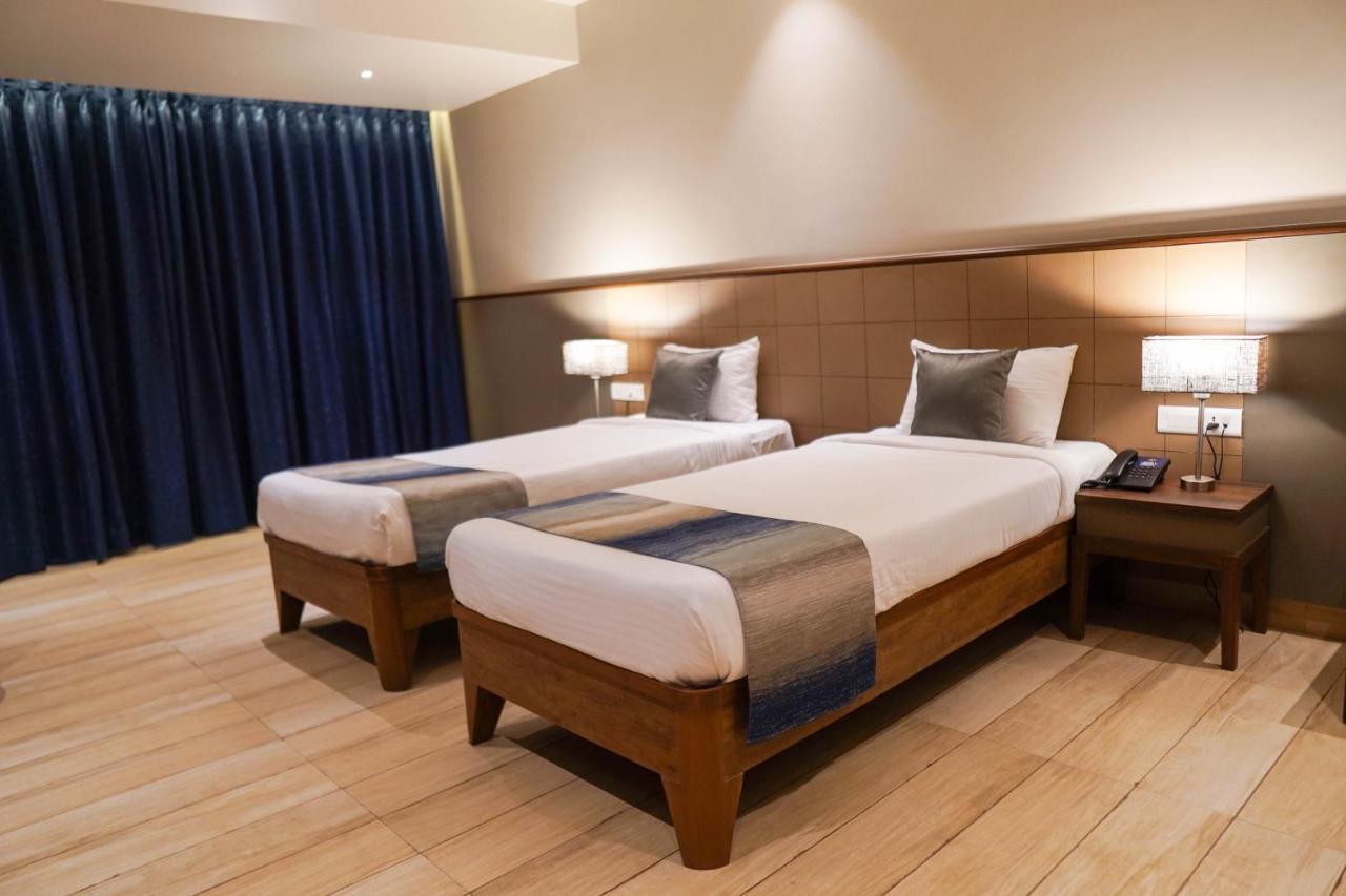Cosmique Clarks Inn Suites Goa Madgaon Esterno foto