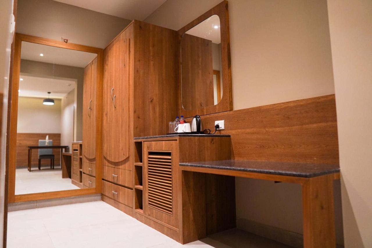Cosmique Clarks Inn Suites Goa Madgaon Esterno foto